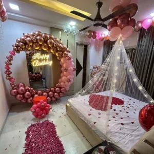 Royal Rose Ring Cabana Room Decoration