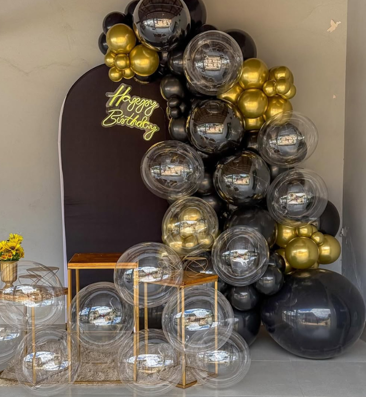 Midnight Royal Luxe Black & Gold Bubble Elegance Birthday Setup - Image 2