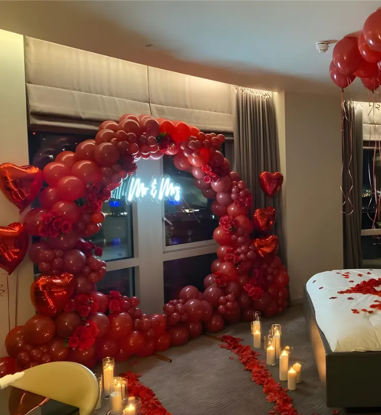 Luxury Mr & Mrs Romantic Balloon Ring Room Decoration with Candle Pathway and Rose Petal Bed Decor