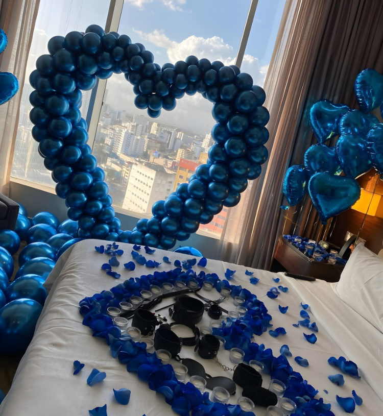 Luxury Blue Heart Romantic Room Decoration with Balloons, Rose Petals and Candles